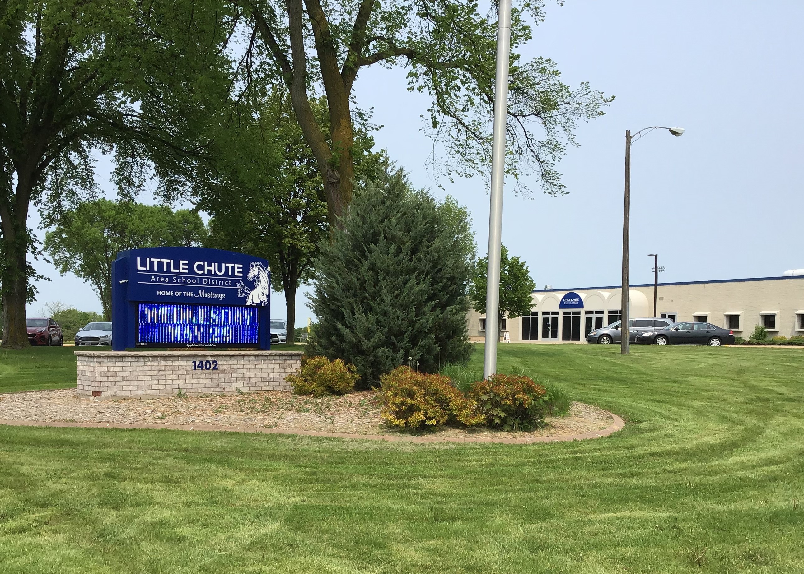 Little Chute Area School District Building